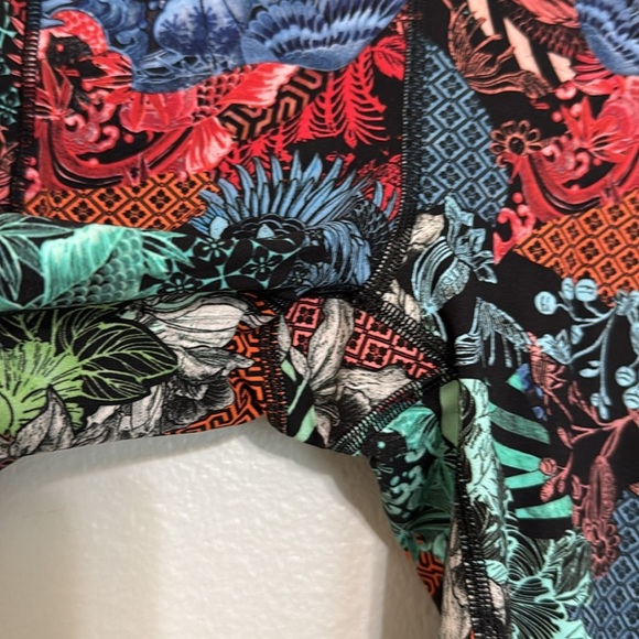 Lululemon Speed Up Tight *Full-On Luxtreme 28"
Zen Clash Multi - Picture 5 of 13